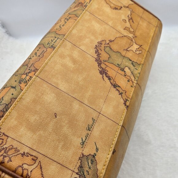 Alviero Geo Classic Boston Bag - Picture 11 of 16